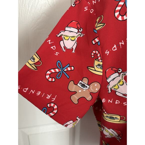 F.R.I.E.N.D.S Christmas Scrub Size Medium - Picture 5 of 6
